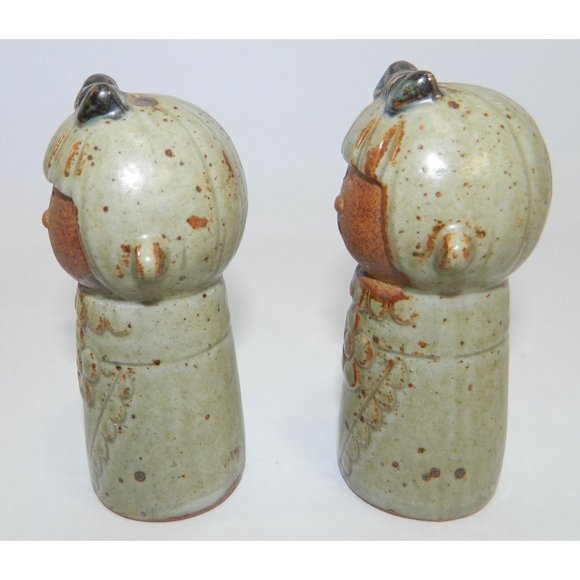 Vintage Japanese UCTCI Pottery Stoneware Girl With Bow Singing Shakers - Picture 8 of 11